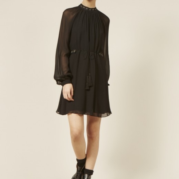 dresses in black sia